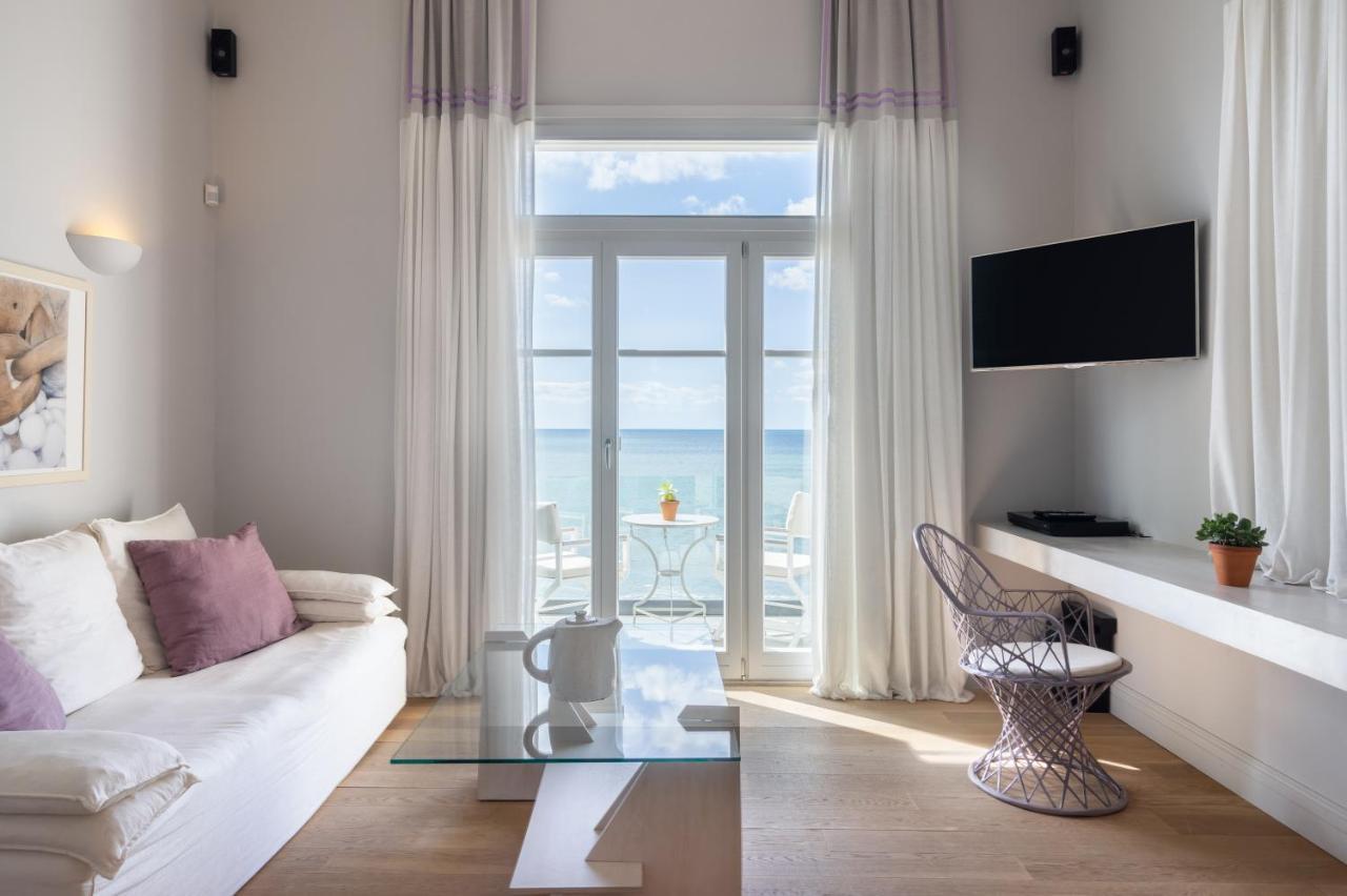 Dexamenes Seaside Hotel คูโรตา ภายนอก รูปภาพ